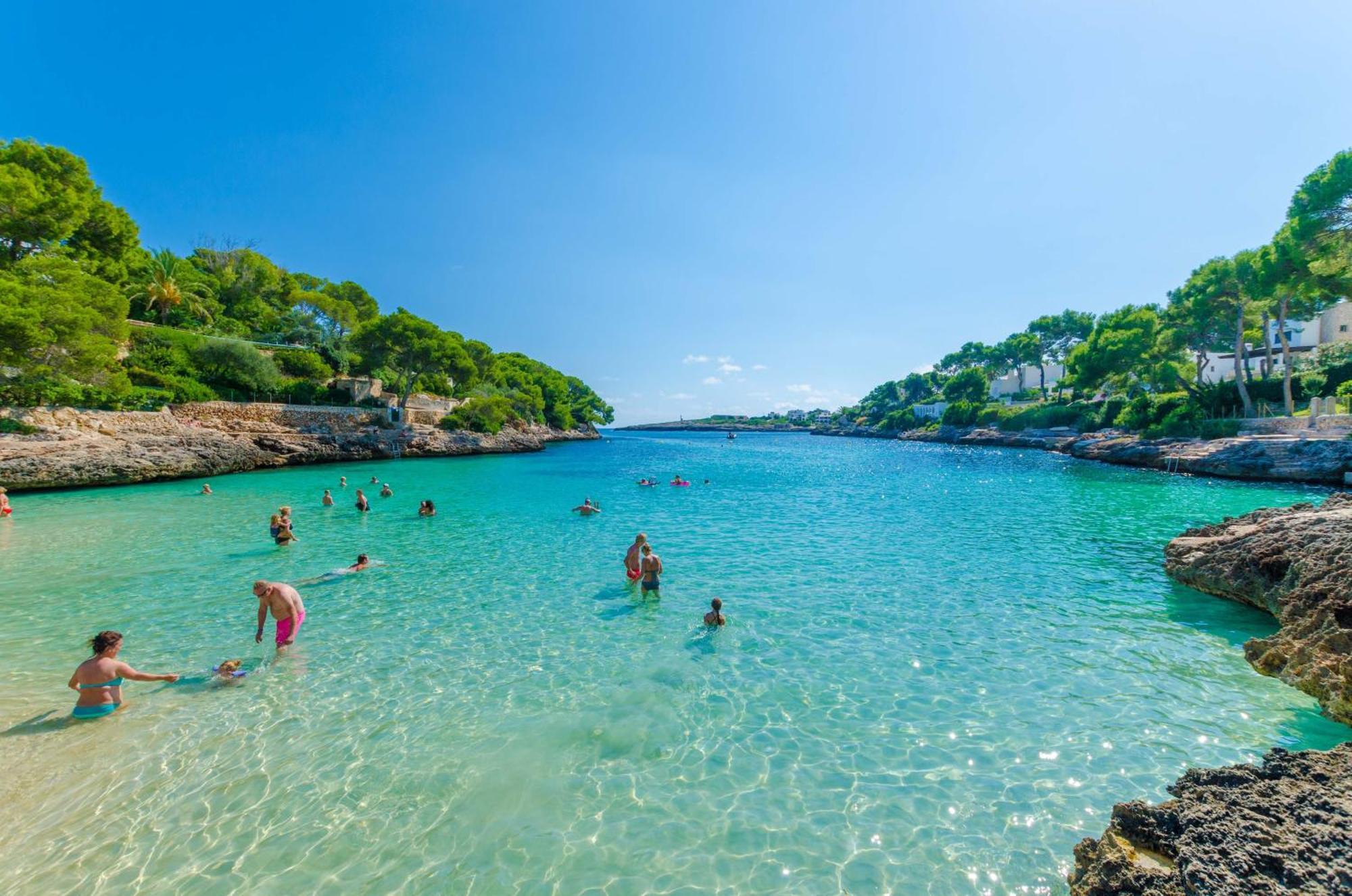 Hostal Talamanca Cala D´Or エクステリア 写真