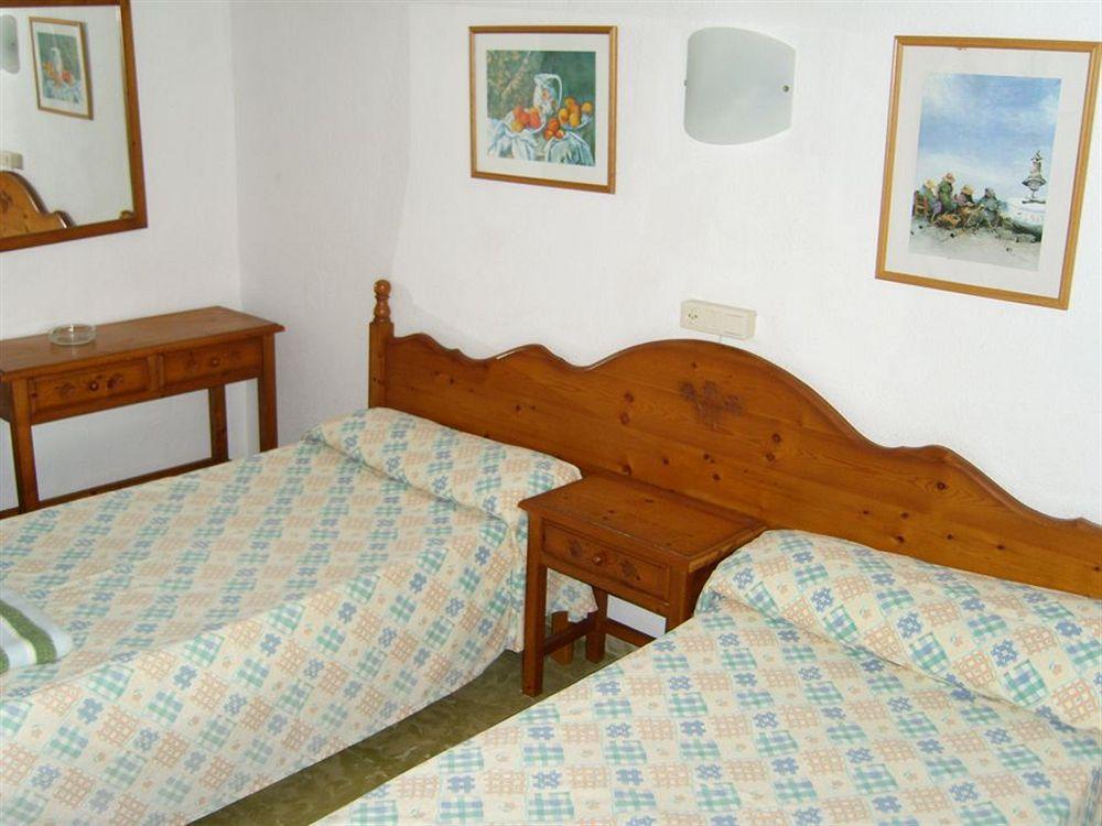 Hostal Talamanca Cala D´Or エクステリア 写真