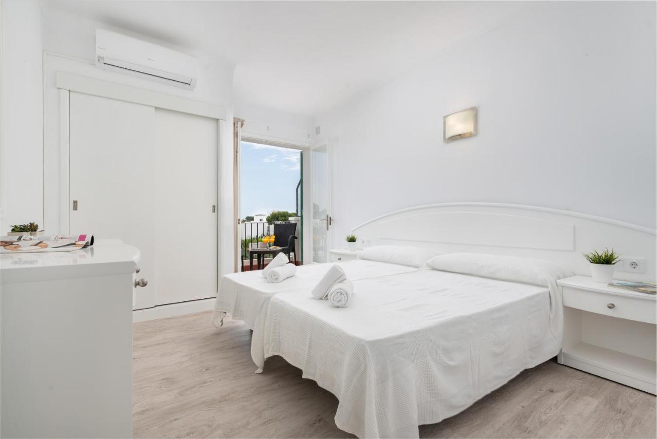 Hostal Talamanca Cala D´Or エクステリア 写真